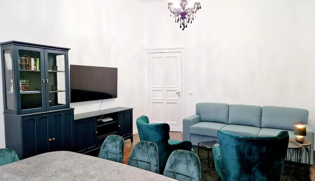 Green Apartment 3-Room Treptower Park Berlin Tyskland