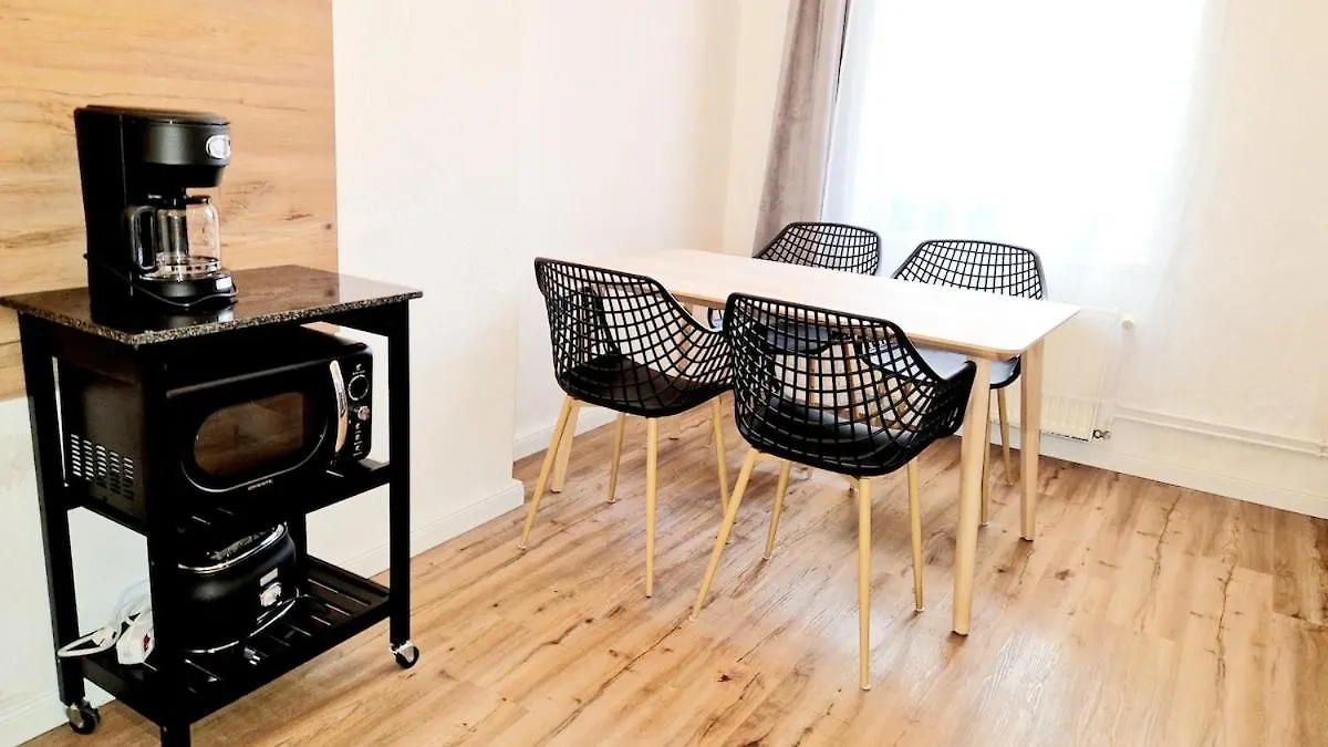 Green Apartment 3-Room Treptower Park Berlin Tyskland
