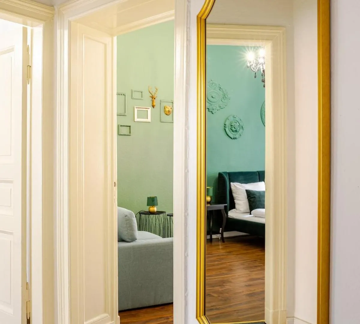 Green Apartment 3-Room Treptower Park Berlin
